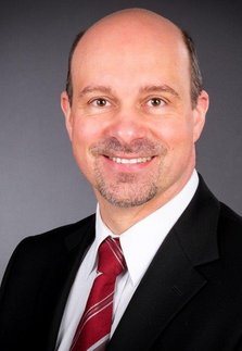 Portraitbild von Leif Steuernagel