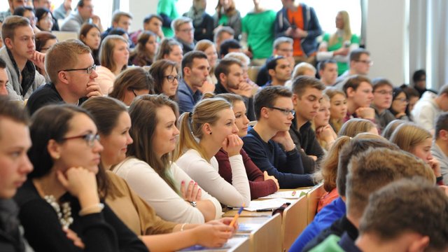 Zum Vorlesungsverzeichnis