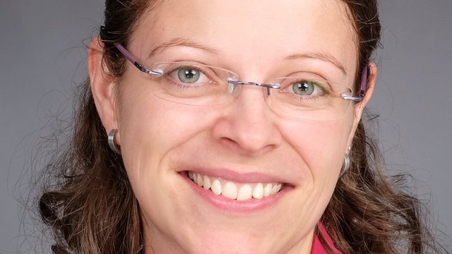 Dr. Anett Weber