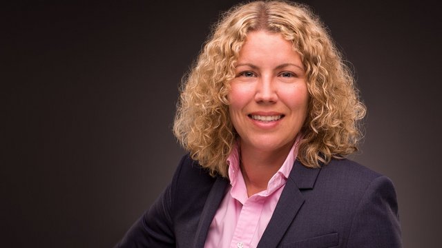 Dipl.-Vw. Juliane-Rebecca Upmeier