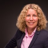 Dipl.-Vw. Juliane-Rebecca Upmeier